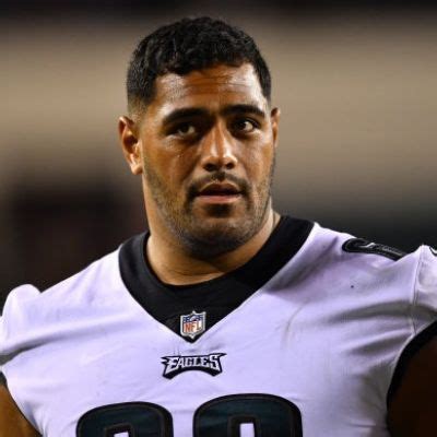 Jordan Mailata Ethnicity And Nationality: Where Is He。